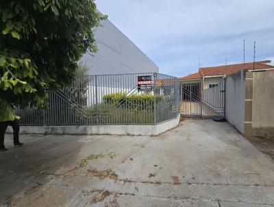 Casa para Venda, em Apucarana, bairro Ncleo Habitacional Parigot de Souza, 3 dormitrios, 2 banheiros, 1 sute, 5 vagas