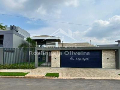 Casa Alto Padrão para Venda, em Lucas do Rio Verde, bairro Bandeirantes, 3 dormitórios, 2 banheiros, 1 suíte, 2 vagas
