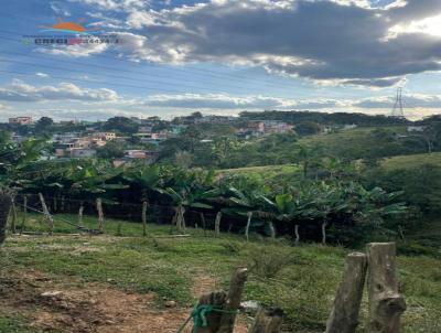 Stio para Venda, em Sao Paulo, bairro Parelheiros, 1 banheiro, 1 sute, 1 vaga
