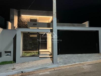 Casa para Venda, em Patos de Minas, bairro Afonso Queiroz, 3 dormitórios, 3 banheiros, 1 suíte, 2 vagas