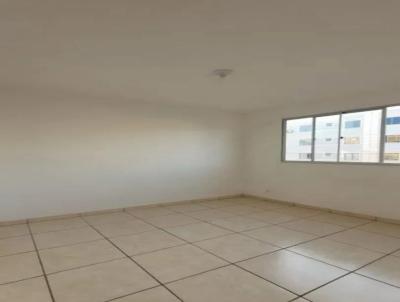 Apartamento para Locao, em Valparaso de Gois, bairro Ypiranga, 2 dormitrios, 1 banheiro, 1 vaga