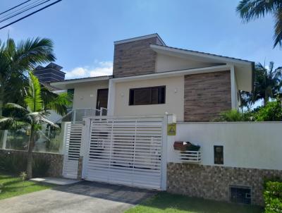 Casa para Venda, em Cricima, bairro Jardim Maristela, 3 dormitrios, 2 banheiros, 1 sute, 2 vagas