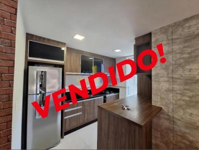 Apartamento para Venda, em Garibaldi, bairro Champanhe, 2 dormitrios, 1 banheiro, 1 sute, 2 vagas
