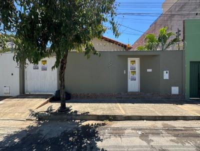 Casa para Venda, em Montes Claros, bairro So Jos, 3 dormitrios, 3 banheiros, 1 sute, 3 vagas