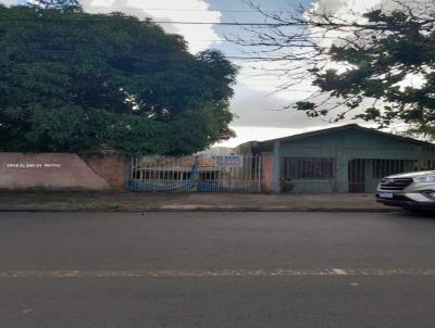 Dependncia para Venda, em Londrina, bairro Califrnia, 2 dormitrios, 1 banheiro