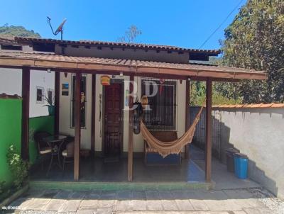 Casa para Locao, em Terespolis, bairro Albuquerque, 2 dormitrios, 1 banheiro, 1 vaga