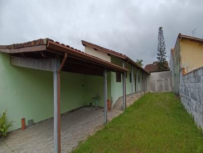Casa para Venda, em Itanhaém, bairro Jardim Grandesp, 2 dormitórios, 2 banheiros, 1 suíte, 3 vagas