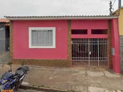 Casa para Locao, em Alfenas, bairro Vila Godoy, 3 dormitrios, 1 banheiro, 1 vaga