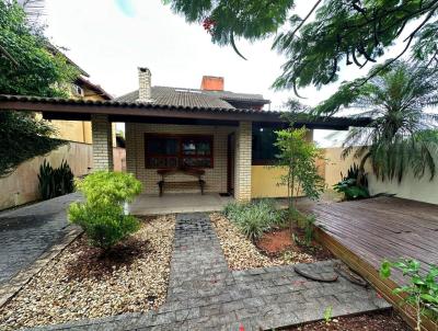 Casa para Venda, em Florianópolis, bairro Campeche, 4 dormitórios, 3 banheiros, 1 suíte, 4 vagas