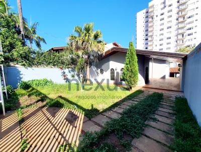 Casa para Venda, em Botucatu, bairro Centro, 3 dormitrios, 4 banheiros, 1 sute, 6 vagas