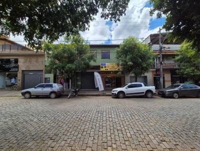 Casa para Venda, em Entre Rios de Minas, bairro Centro