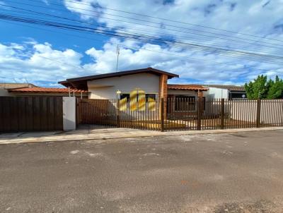 Casa para Locao, em Cndido Mota, bairro Vila Operria, 3 dormitrios, 1 banheiro, 1 sute, 2 vagas