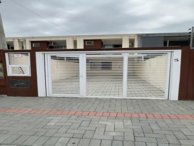 Casa para Venda, em Balneário Piçarras, bairro Centro, 2 dormitórios, 3 banheiros, 2 suítes, 2 vagas