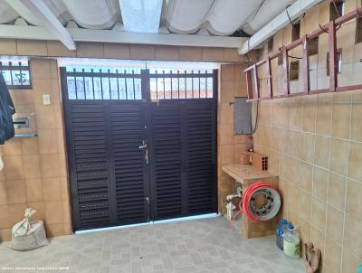 Casa para Venda, em Santos, bairro Areia Branca, 4 dormitórios, 3 banheiros, 1 vaga