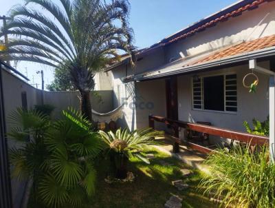 Casa para Venda, em Pouso Alegre, bairro Colinas de Santa Brbara, 3 dormitrios, 1 sute, 5 vagas
