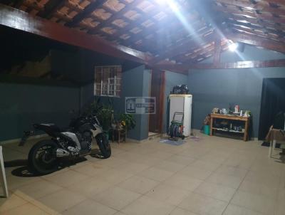 Casa para Venda, em Limeira, bairro Jardim Residencial Graminha II, 2 dormitrios, 1 banheiro, 1 sute, 2 vagas