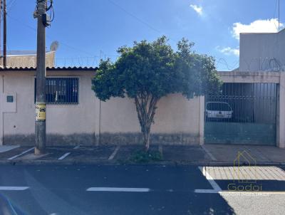 Casa para Venda, em Assis, bairro Vila Nova Flornea, 3 dormitrios, 3 banheiros, 1 sute, 2 vagas