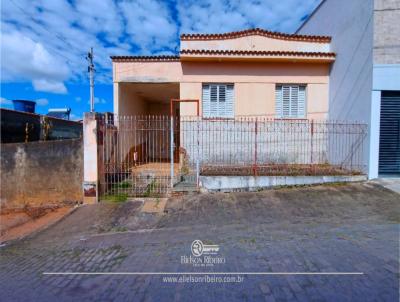 Casa para Venda, em Campo Belo, bairro Panorama, 3 dormitórios, 1 banheiro, 1 vaga
