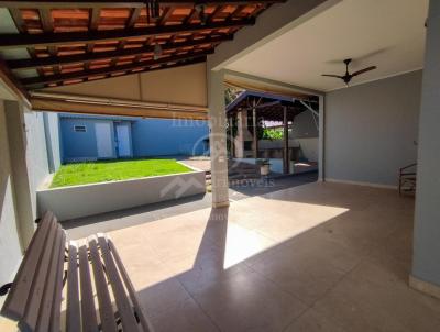 Casa para Venda, em Assis, bairro Centro, 3 dormitrios, 2 banheiros, 1 sute, 4 vagas