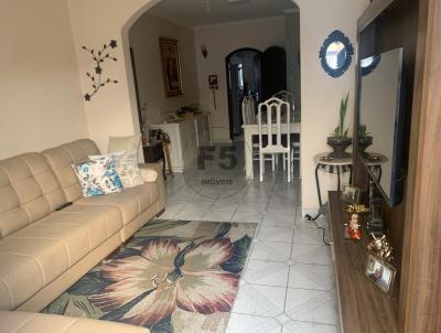 Casa para Venda, em Santo André, bairro Vila Scarpelli, 3 dormitórios, 2 banheiros, 3 vagas