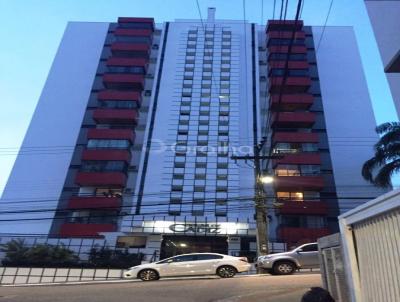Apartamento para Venda, em Florianópolis, bairro Centro, 3 dormitórios, 2 banheiros, 1 suíte, 1 vaga