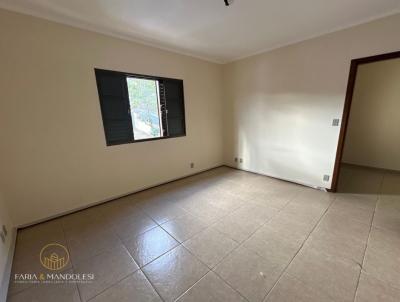Casa para Locação, em Itajubá, bairro Oriente, 3 dormitórios, 1 banheiro, 1 vaga