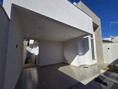 Casa para Venda, em Apucarana, bairro Residencial Parque da Raposa, 3 dormitrios, 2 banheiros, 1 sute, 2 vagas
