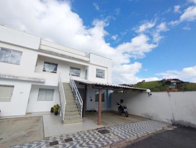 Casa para Locação, em Caratinga, bairro Esplanada, 2 dormitórios, 1 banheiro, 1 vaga
