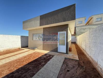 Casa para Venda, em Avaré, bairro Jardim California, 2 dormitórios, 1 banheiro