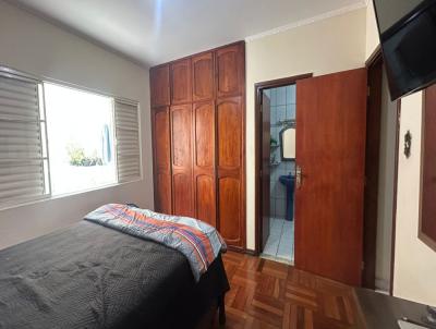Casa para Venda, em So Joo da Boa Vista, bairro So Lzaro
