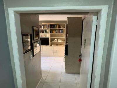 Apartamento para Venda, em Porto Alegre, bairro Santo Antnio, 2 dormitrios, 1 banheiro, 1 vaga