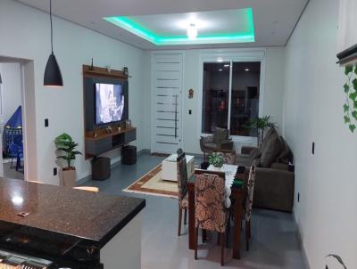 Casa para Venda, em Nova Santa Rita, bairro Centro, 2 dormitrios, 2 banheiros, 1 sute, 2 vagas