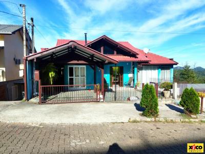 Casa / Sobrado para Venda, em Nova Petrpolis, bairro Pi, 5 dormitrios, 2 banheiros, 2 vagas
