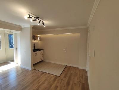 Studio para Venda, em Curitiba, bairro Centro, 1 banheiro
