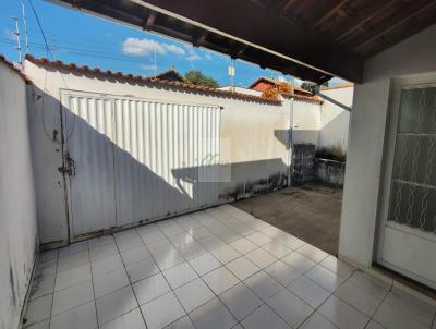 Casa para Locação, em São Sebastião do Paraíso, bairro Jardim Planalto, 3 dormitórios, 1 banheiro, 1 suíte, 3 vagas