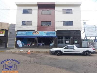 Apartamento para Locao, em Alfenas, bairro Cruz Preta, 3 dormitrios, 1 banheiro