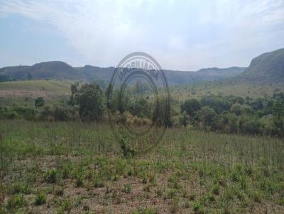 Fazenda para Venda, em Tapira, bairro Centro