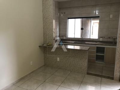 Casa para Locação, em Poços de Caldas, bairro Jardim Itamaraty III, 2 dormitórios, 1 banheiro