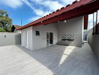 Casa para Venda, em Itanhaém, bairro Belas Artes, 2 dormitórios, 2 banheiros, 1 suíte, 3 vagas
