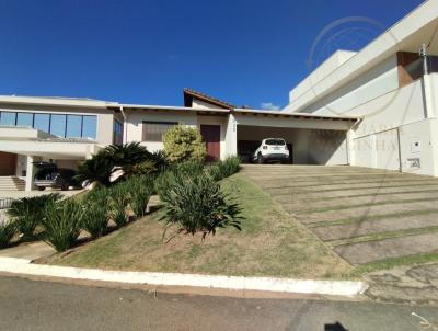 Casa para Venda, em Varginha, bairro Imperador, 3 dormitrios, 4 banheiros, 3 sutes, 2 vagas