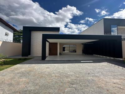 Casa para Venda, em Montes Claros, bairro Barcelona Park, 3 dormitórios, 1 banheiro, 1 suíte, 1 vaga