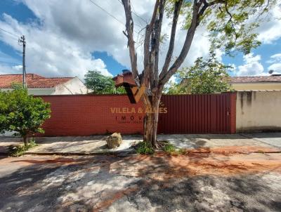 Casa para Locao, em Alfenas, bairro Jardim  Aeroporto, 3 dormitrios, 2 banheiros, 1 sute, 2 vagas