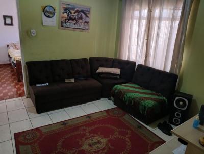 Casa Térrea para Venda, em Osasco, bairro Santo Antônio, 3 dormitórios, 2 banheiros, 1 suíte, 2 vagas