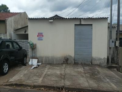 Casa para Venda, em Umuarama, bairro Conjunto Residencial Porto Belo, 3 dormitrios, 1 banheiro, 1 vaga