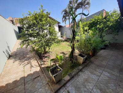 Casa para Venda, em Salto, bairro Jardim S�o Judas Tadeu, 2 dormit�rios, 1 banheiro, 2 vagas