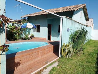 Casa em Condomínio para Venda, em Cabo Frio, bairro Condomínio Gravatá I, 1 dormitório, 1 banheiro, 3 vagas