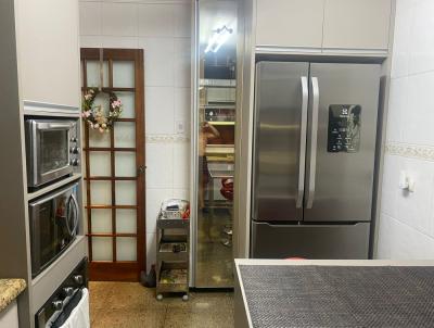 Casa para Venda, em So Bernardo Do Campo, bairro Jardim do Mar, 3 dormitrios, 4 banheiros, 2 sutes, 3 vagas