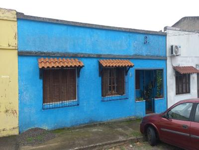 Casa para Venda, em Santana do Livramento, bairro Centro, 2 dormitrios, 1 banheiro, 1 vaga