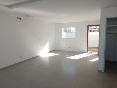 Sobrado para Venda, em Navegantes, bairro Meia Praia, 3 dormitrios, 2 banheiros, 1 sute