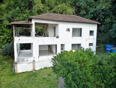 Casa para Locao, em Angra dos Reis, bairro Praia Grande, 3 dormitrios, 4 banheiros, 3 sutes